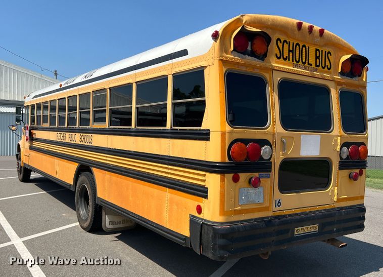 image for item MQ9807 2001 International 3800  school bus