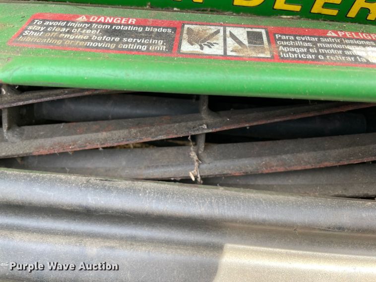 image for item MR9300 John Deere 220A  greens mower