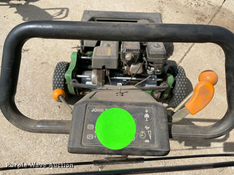 image for item MR9300 John Deere 220A  greens mower