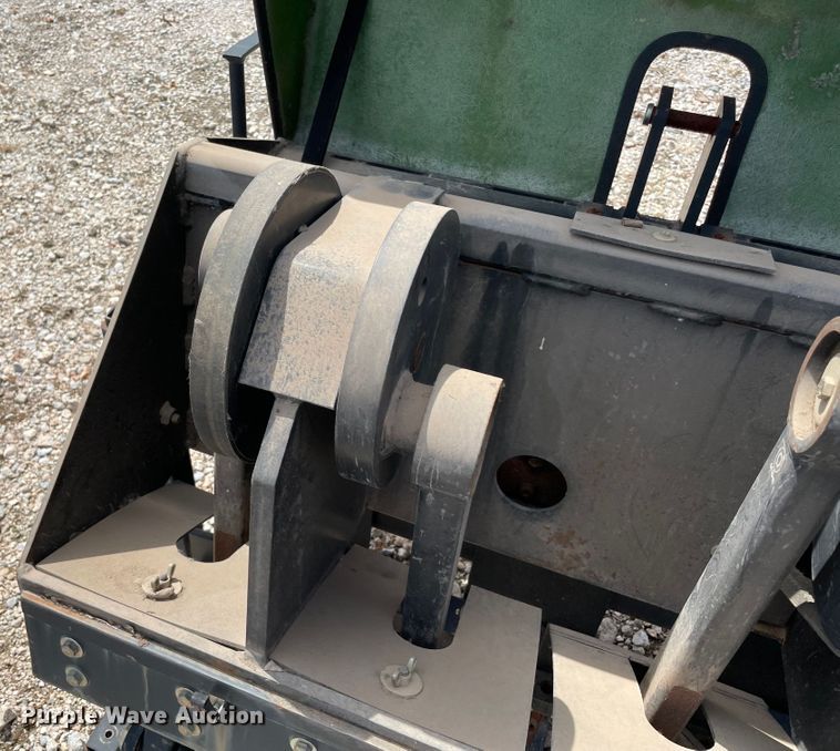 image for item MR9307 John Deere 1000 Aercore  aerator