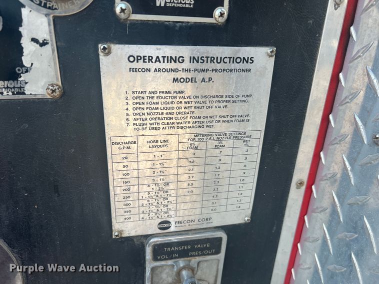 image for item MR9885 1978 Dodge W40 Custom 400  brush fire truck