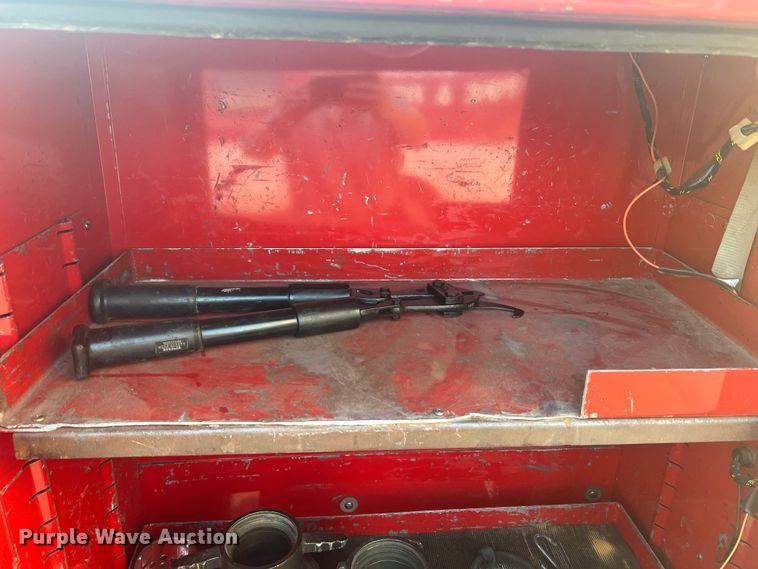 image for item MR9885 1978 Dodge W40 Custom 400  brush fire truck