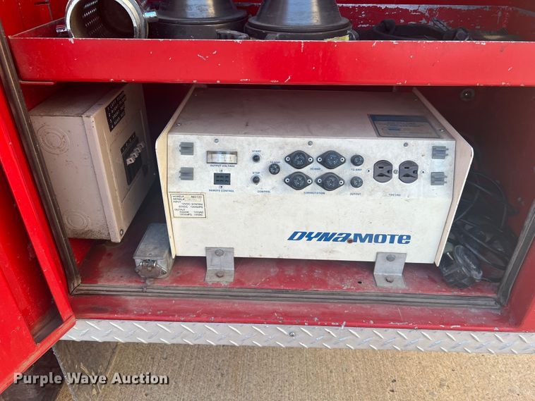 image for item MR9885 1978 Dodge W40 Custom 400  brush fire truck