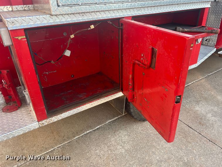 image for item MR9885 1978 Dodge W40 Custom 400  brush fire truck