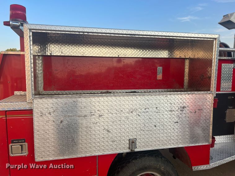 image for item MR9885 1978 Dodge W40 Custom 400  brush fire truck