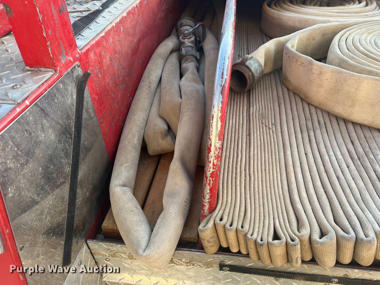 image for item MR9885 1978 Dodge W40 Custom 400  brush fire truck