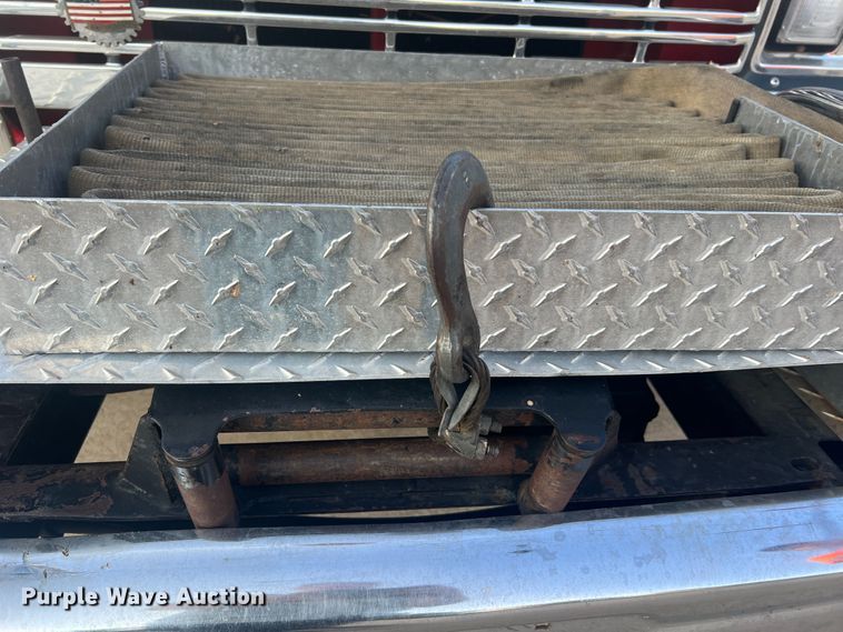 image for item MR9885 1978 Dodge W40 Custom 400  brush fire truck