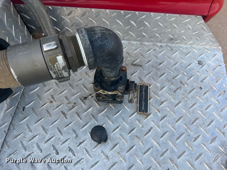 image for item MR9885 1978 Dodge W40 Custom 400  brush fire truck