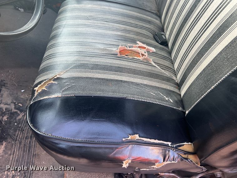 image for item MR9885 1978 Dodge W40 Custom 400  brush fire truck