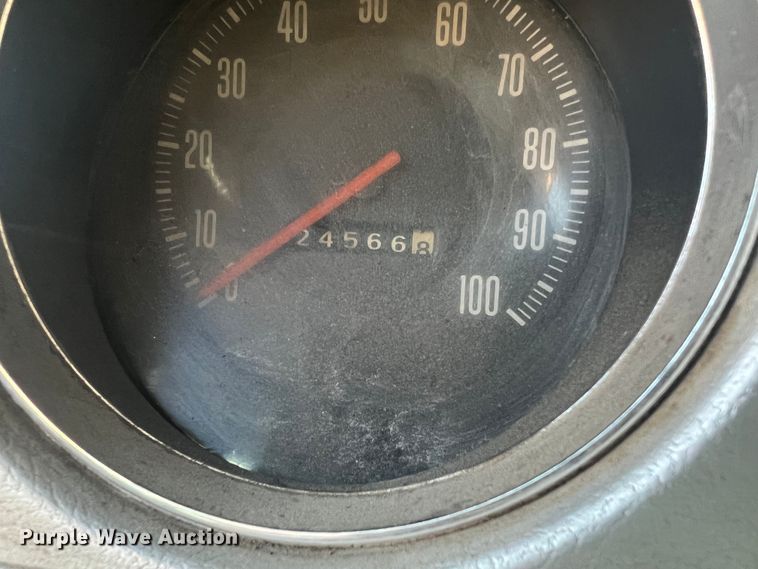 image for item MR9885 1978 Dodge W40 Custom 400  brush fire truck