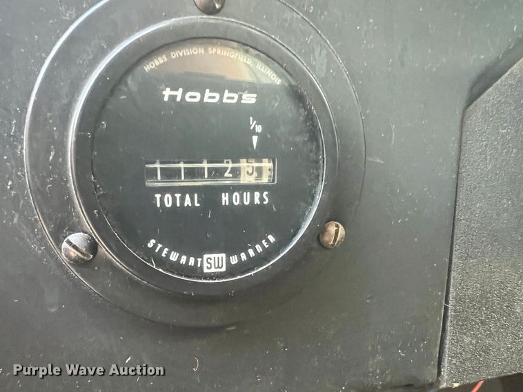 image for item MR9885 1978 Dodge W40 Custom 400  brush fire truck