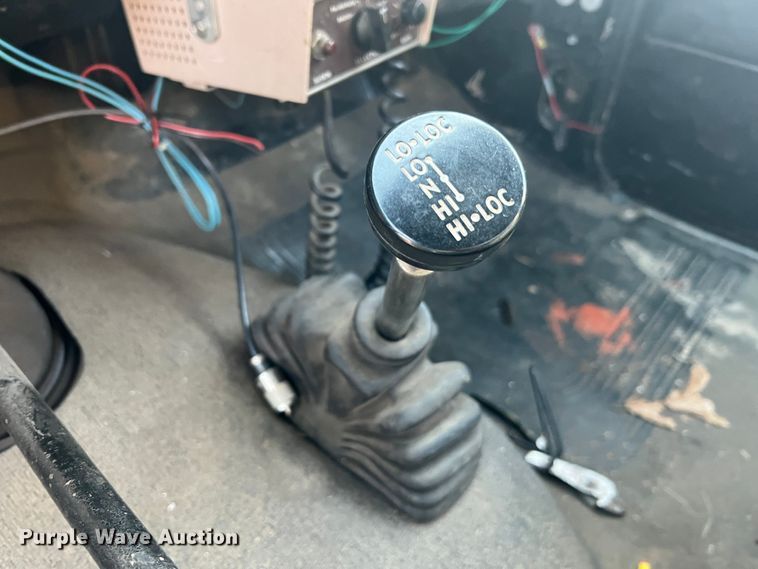 image for item MR9885 1978 Dodge W40 Custom 400  brush fire truck