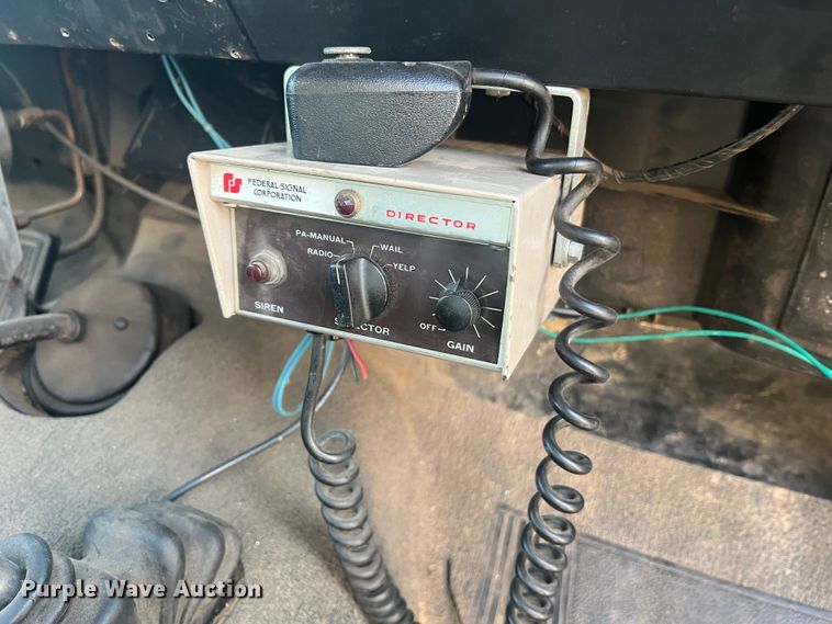 image for item MR9885 1978 Dodge W40 Custom 400  brush fire truck