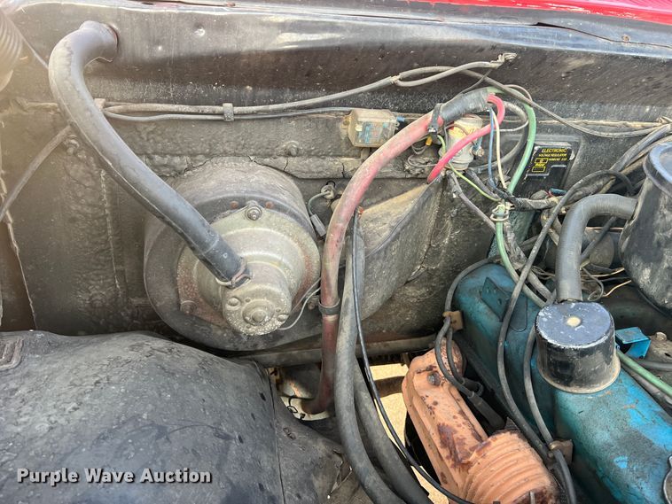 image for item MR9885 1978 Dodge W40 Custom 400  brush fire truck