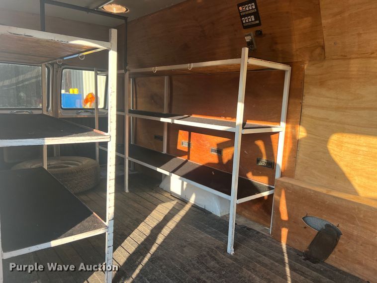 image for item MR9886 1991 Dodge Ram Wagon B350  rescue vehicle