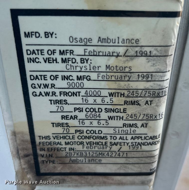 image for item MR9886 1991 Dodge Ram Wagon B350  rescue vehicle