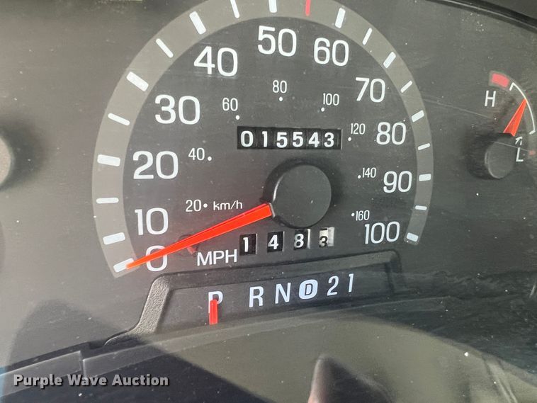 image for item MR9889 1997 Ford E350 Super Duty  ambulance