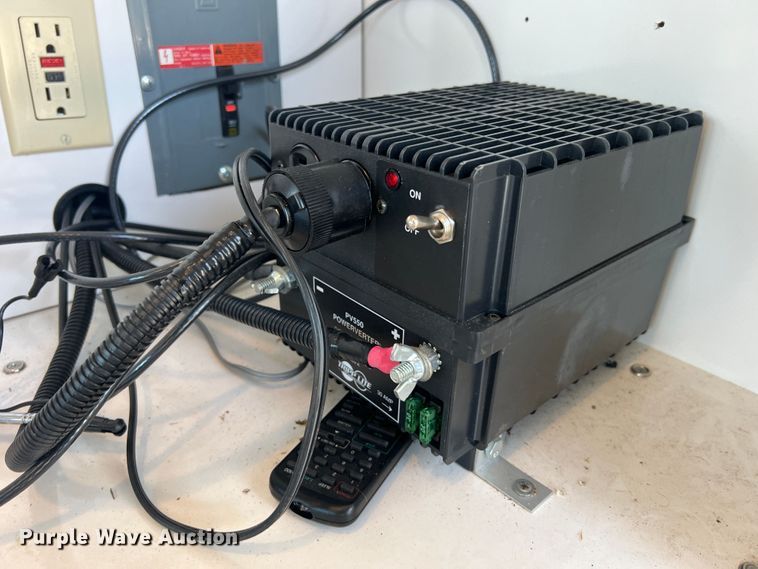 image for item MR9889 1997 Ford E350 Super Duty  ambulance