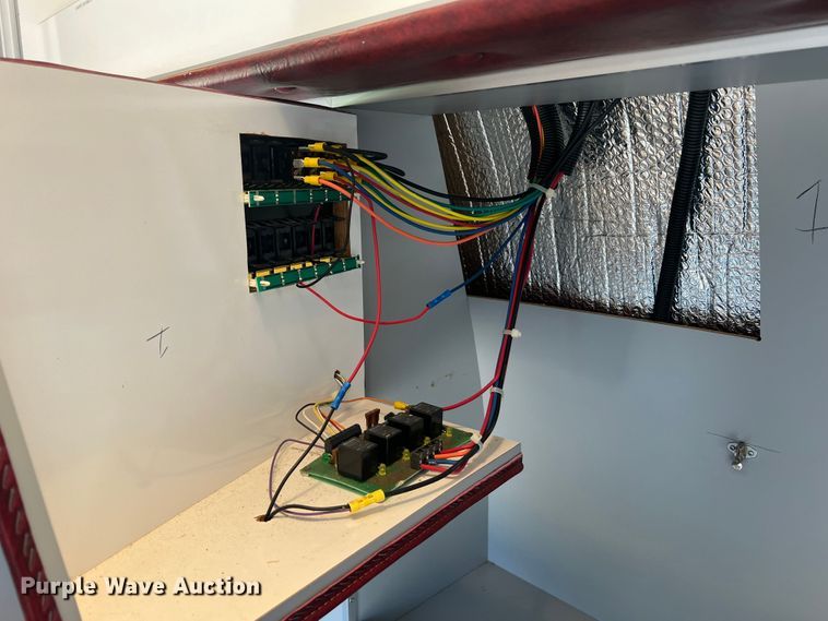 image for item MR9889 1997 Ford E350 Super Duty  ambulance