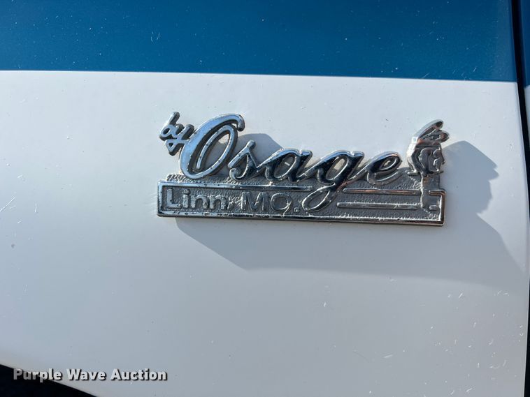 image for item MR9889 1997 Ford E350 Super Duty  ambulance