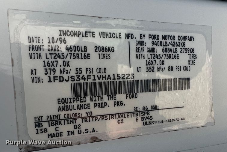 image for item MR9889 1997 Ford E350 Super Duty  ambulance