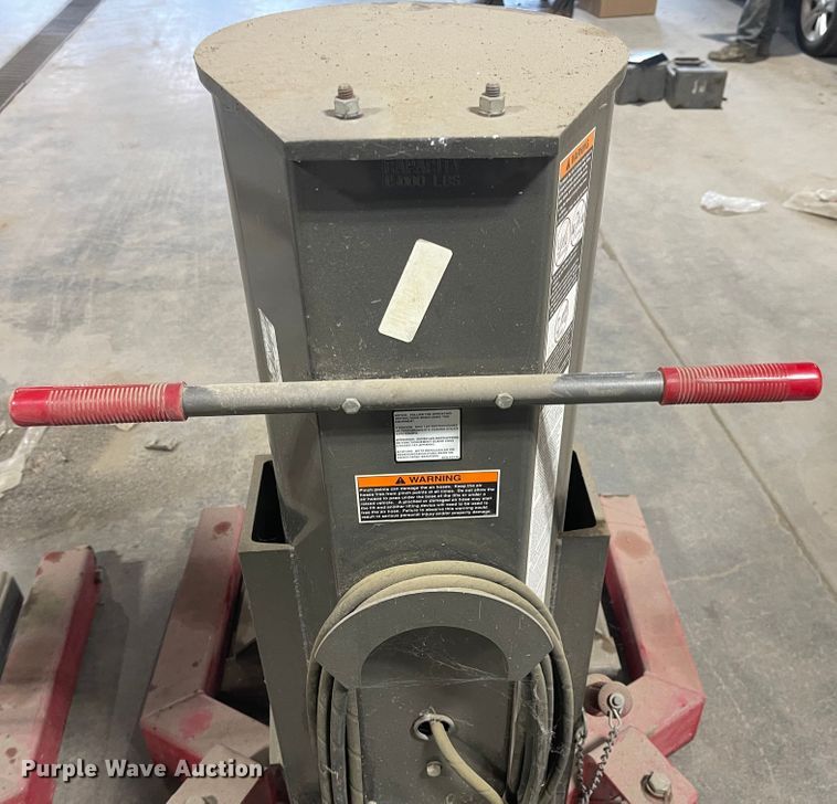 image for item MU9255 (2) Gray WL-30 wheel lift systems