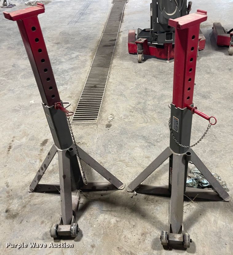 image for item MU9255 (2) Gray WL-30 wheel lift systems