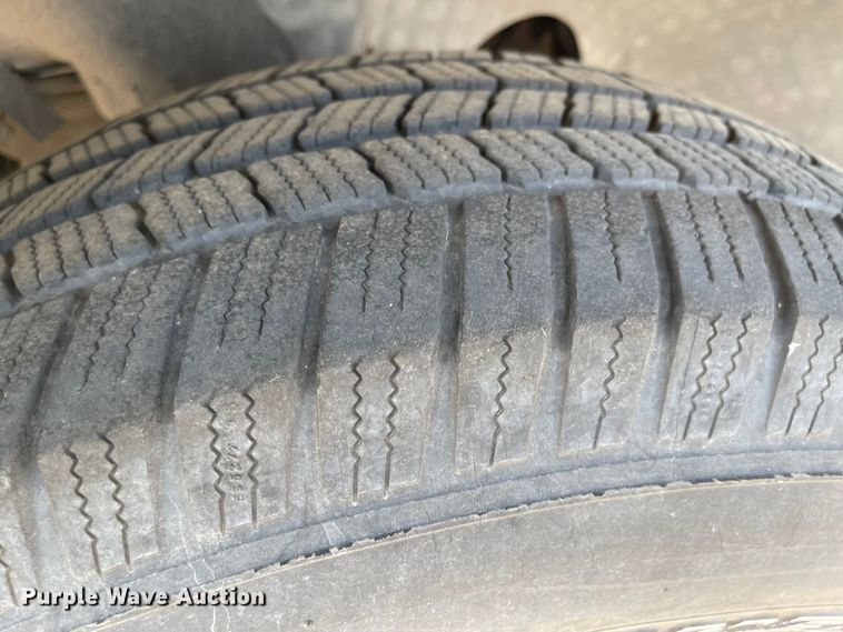 image for item MU9256 2000 Ford F150  pickup truck