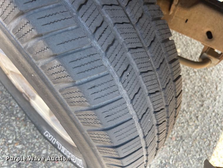 image for item MU9256 2000 Ford F150  pickup truck