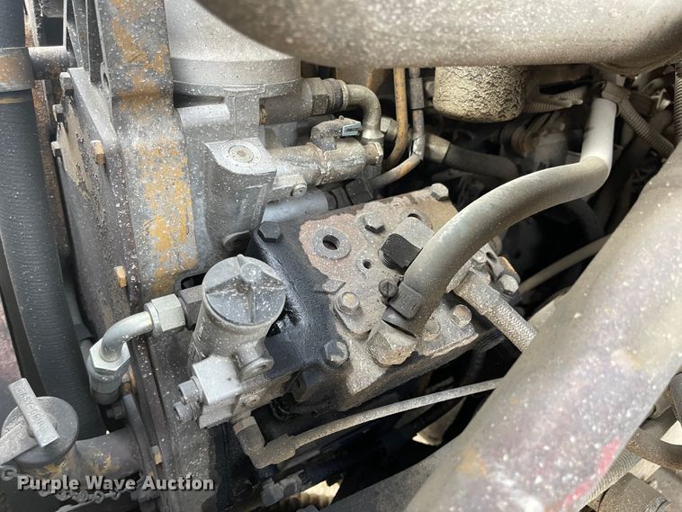 image for item MU9261 2003 Sterling L7500  sewer jetter truck