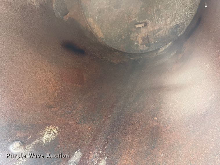 image for item MU9261 2003 Sterling L7500  sewer jetter truck