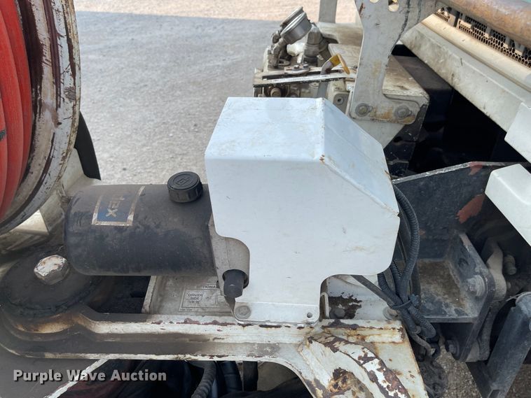 image for item MU9261 2003 Sterling L7500  sewer jetter truck