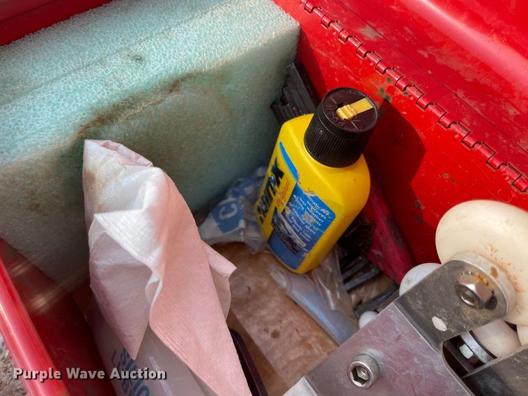 image for item MU9261 2003 Sterling L7500  sewer jetter truck