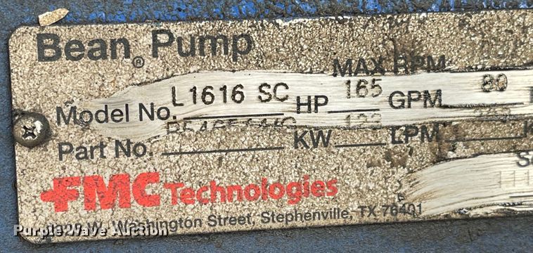 image for item MU9261 2003 Sterling L7500  sewer jetter truck