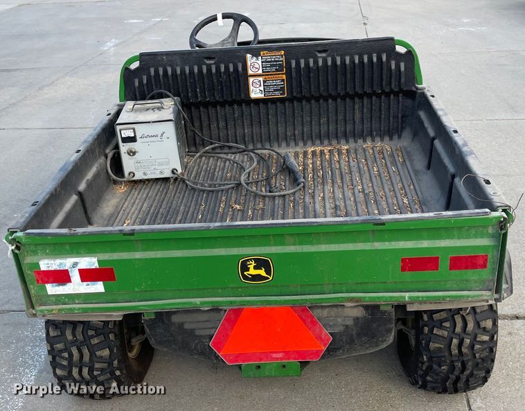 image for item MU9264 2009 John Deere TE Gator  utility vehicle