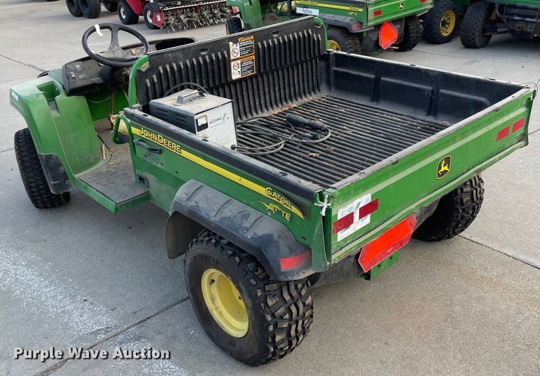 image for item MU9264 2009 John Deere TE Gator  utility vehicle