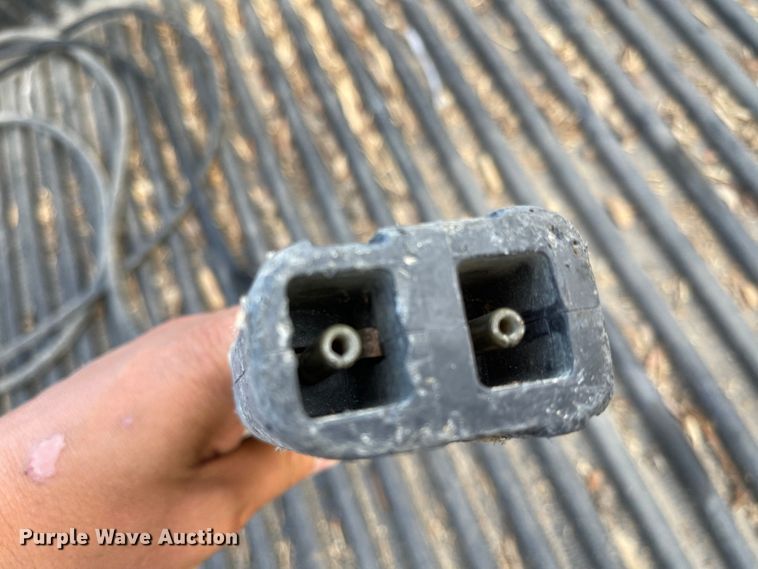 image for item MU9264 2009 John Deere TE Gator  utility vehicle