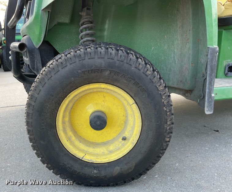 image for item MU9264 2009 John Deere TE Gator  utility vehicle