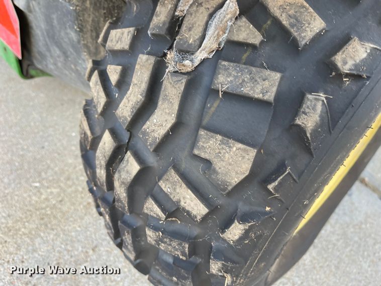 image for item MU9264 2009 John Deere TE Gator  utility vehicle