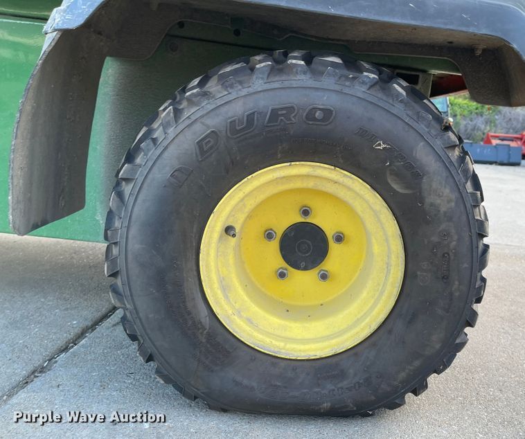 image for item MU9264 2009 John Deere TE Gator  utility vehicle