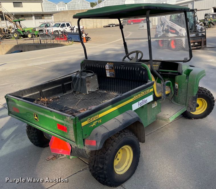 image for item MU9265 2009 John Deere TE Gator  utility vehicle