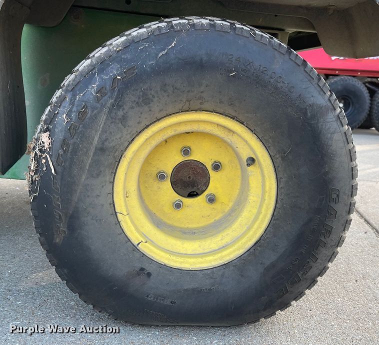 image for item MU9266 2009 John Deere TE Gator  utility vehicle