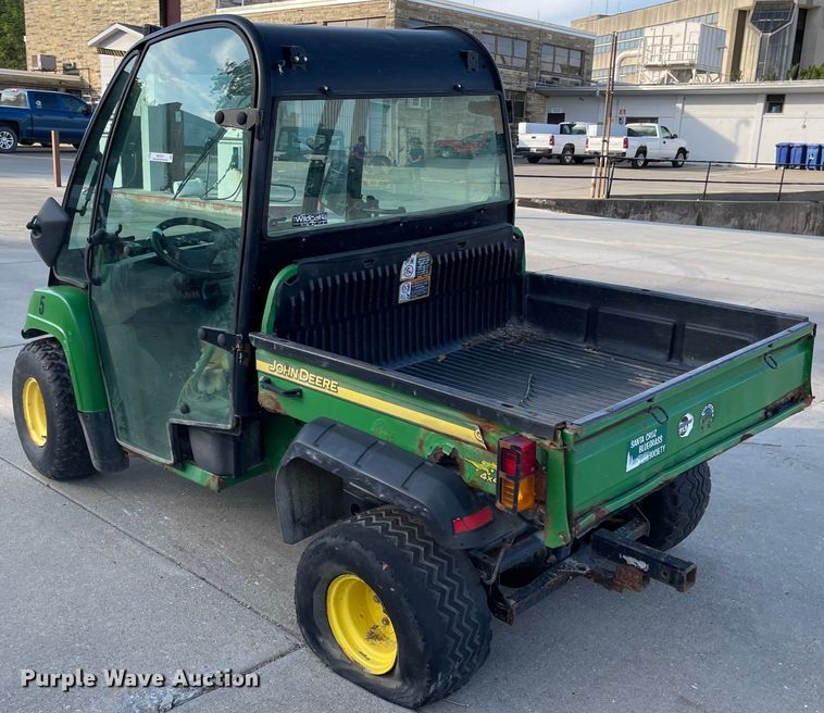 image for item MU9267 2006 John Deere HPX Gator  utility vehicle