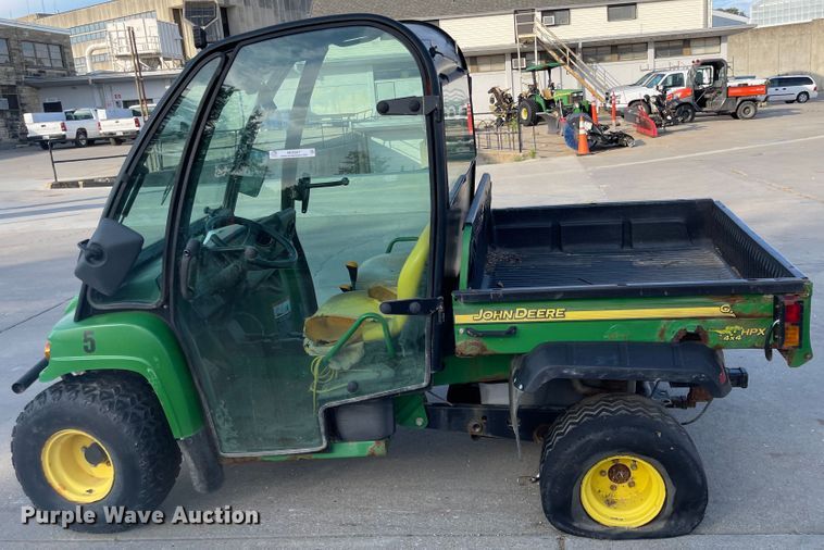image for item MU9267 2006 John Deere HPX Gator  utility vehicle
