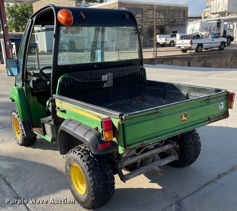 image for item MU9268 2006 John Deere HPX Gator  utility vehicle