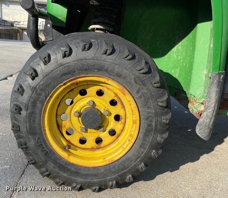 image for item MU9268 2006 John Deere HPX Gator  utility vehicle