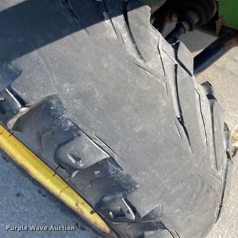 image for item MU9268 2006 John Deere HPX Gator  utility vehicle