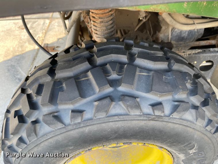 image for item MU9268 2006 John Deere HPX Gator  utility vehicle
