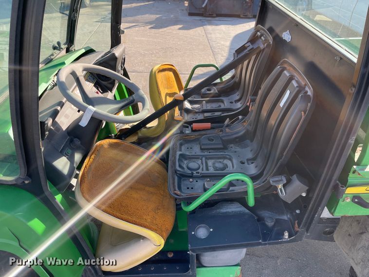 image for item MU9269 John Deere HPX Gator  utility vehicle