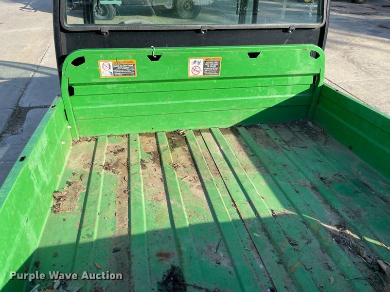 image for item MU9269 John Deere HPX Gator  utility vehicle